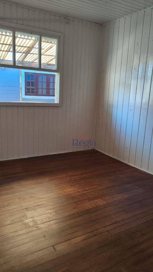 Casa, 7 quartos, 188 m² - Foto 3