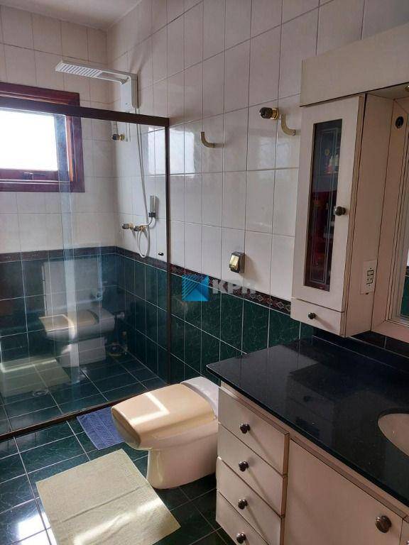 Casa de Condomínio à venda com 3 quartos, 408m² - Foto 17