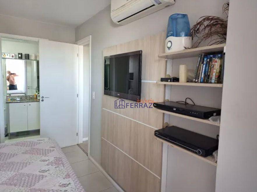 Apartamento à venda com 2 quartos, 82m² - Foto 10