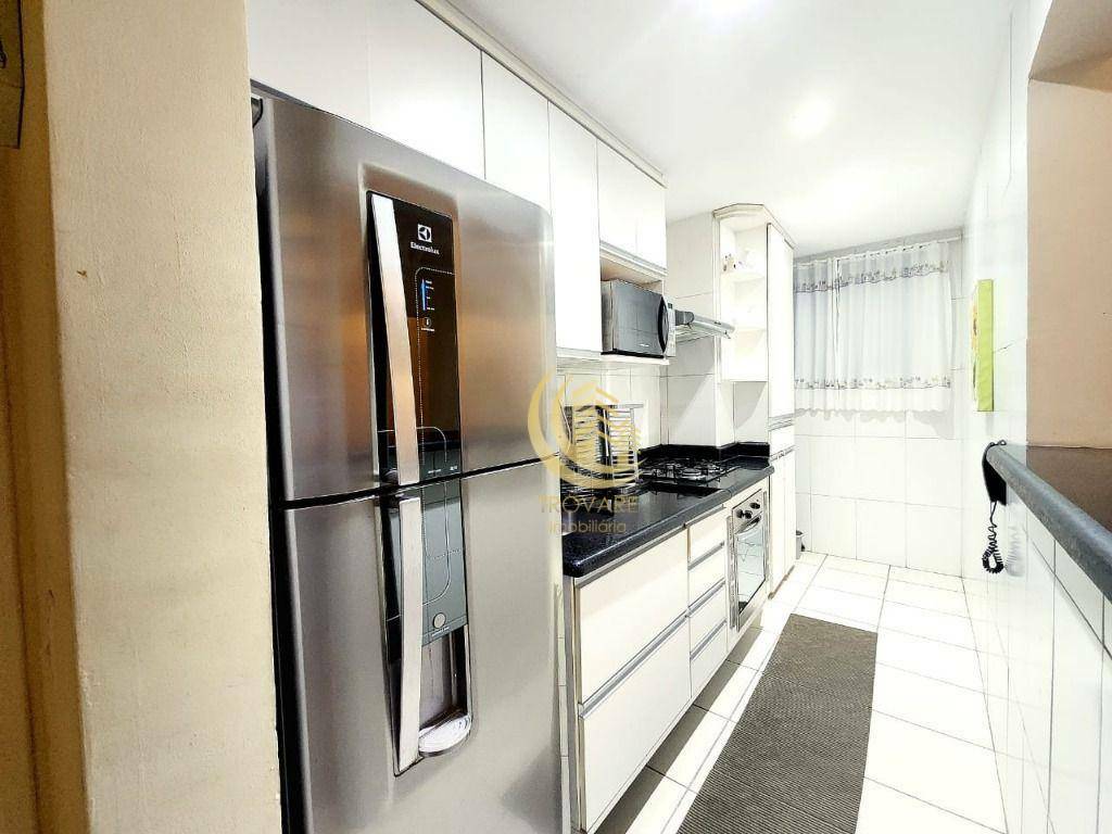 Apartamento à venda com 3 quartos, 147m² - Foto 8