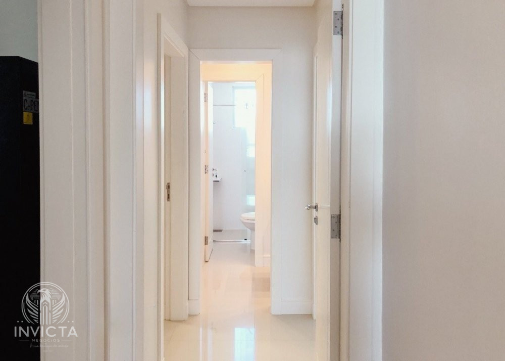 Apartamento à venda com 4 quartos, 170m² - Foto 10