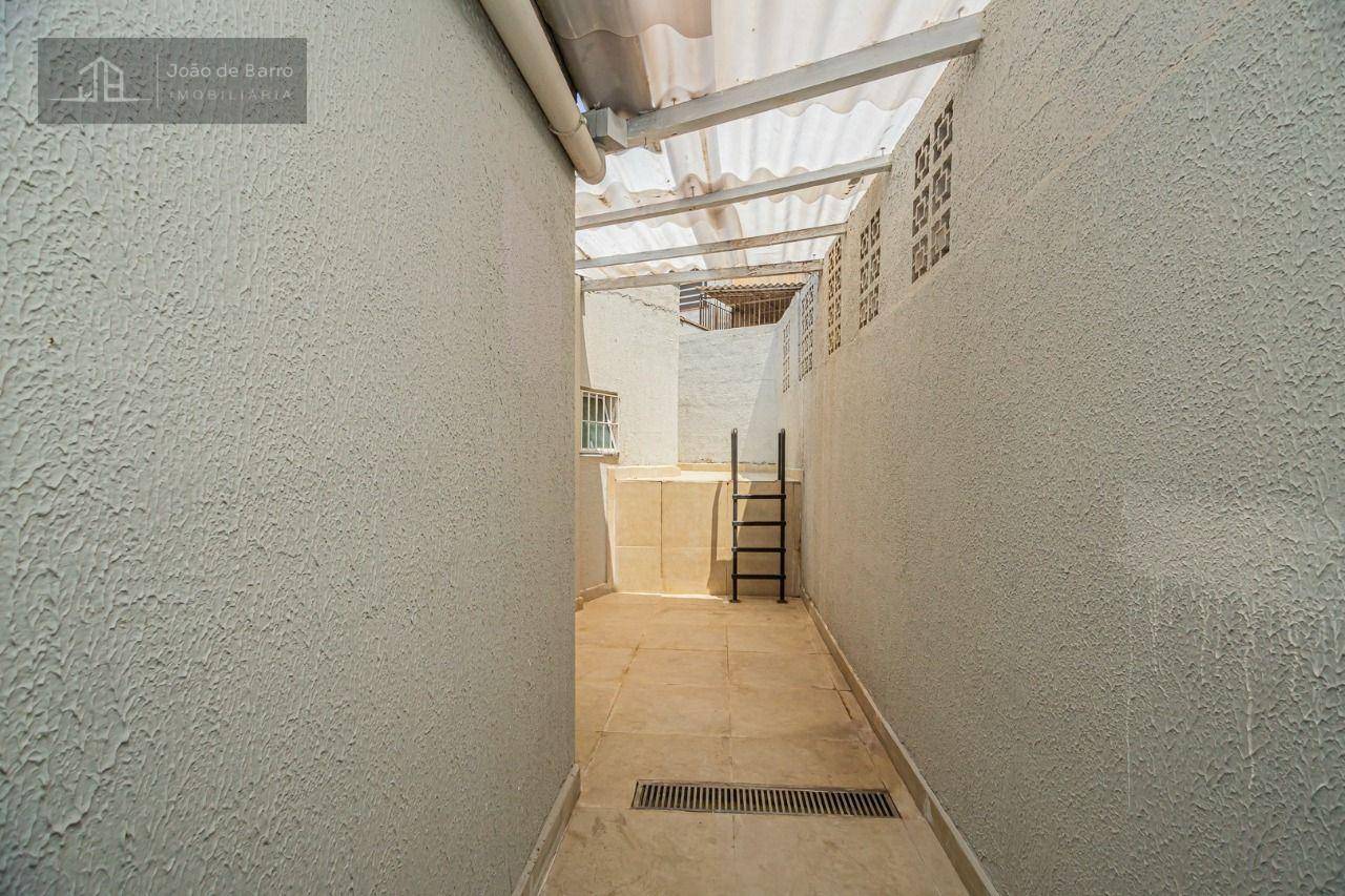Casa para alugar, 228m² - Foto 30
