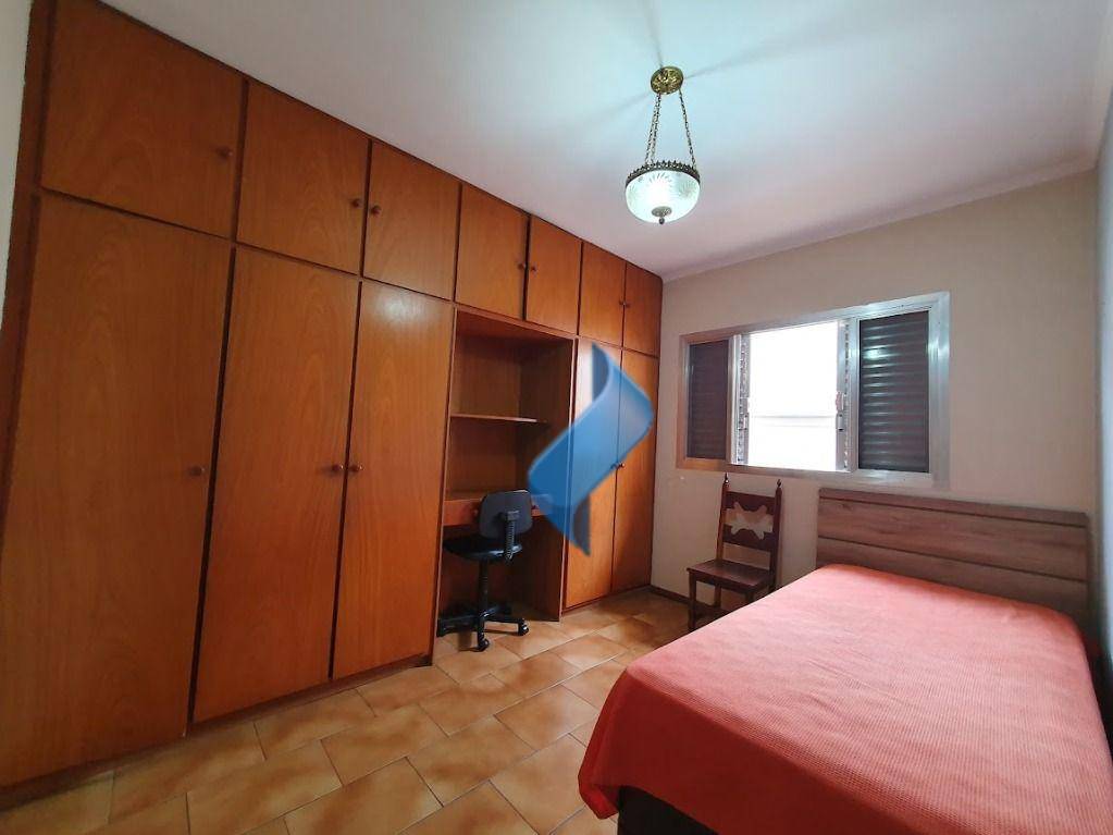 Casa à venda e aluguel com 3 quartos, 328m² - Foto 24