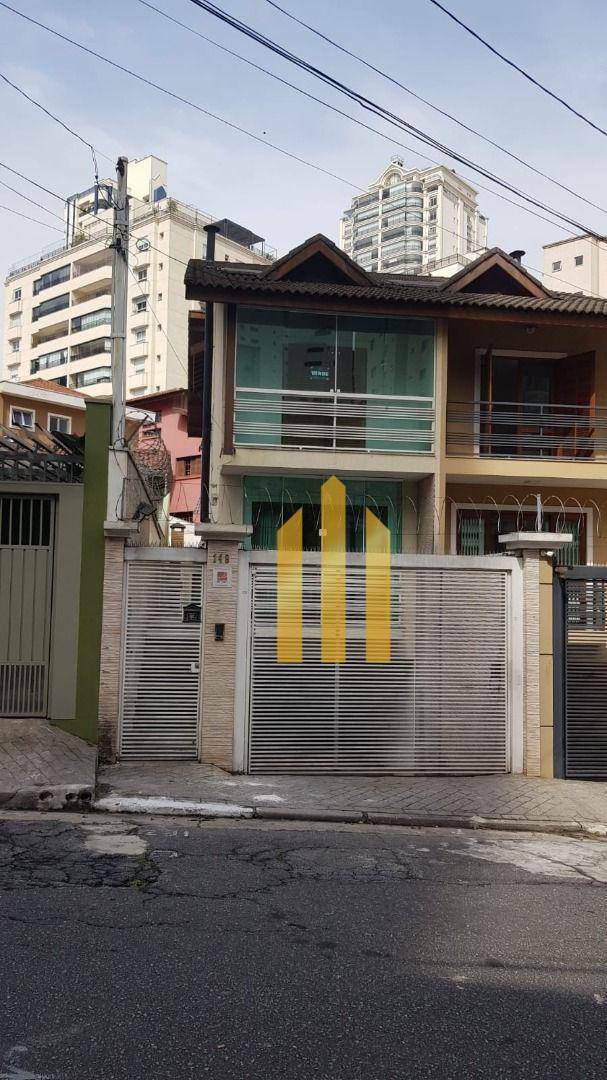 Sobrado à venda com 3 quartos, 200m² - Foto 1