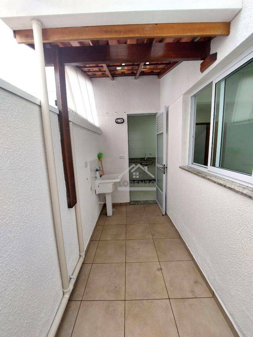 Apartamento à venda com 2 quartos, 40m² - Foto 32