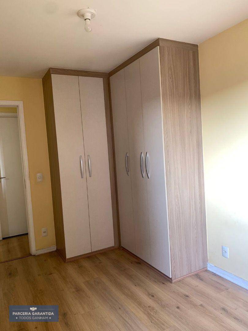 Apartamento à venda com 2 quartos, 60m² - Foto 10