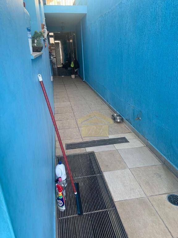 Sobrado à venda com 3 quartos, 155m² - Foto 4