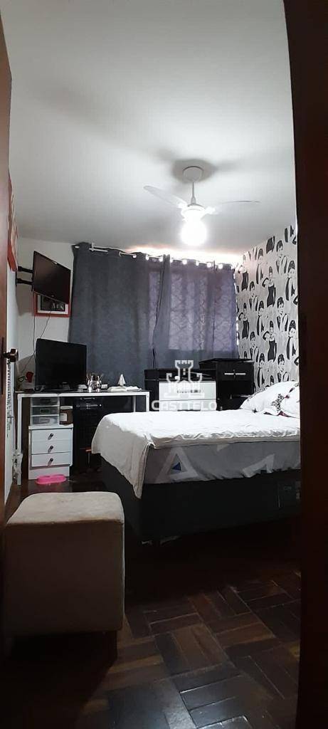 Apartamento à venda com 2 quartos, 75m² - Foto 10