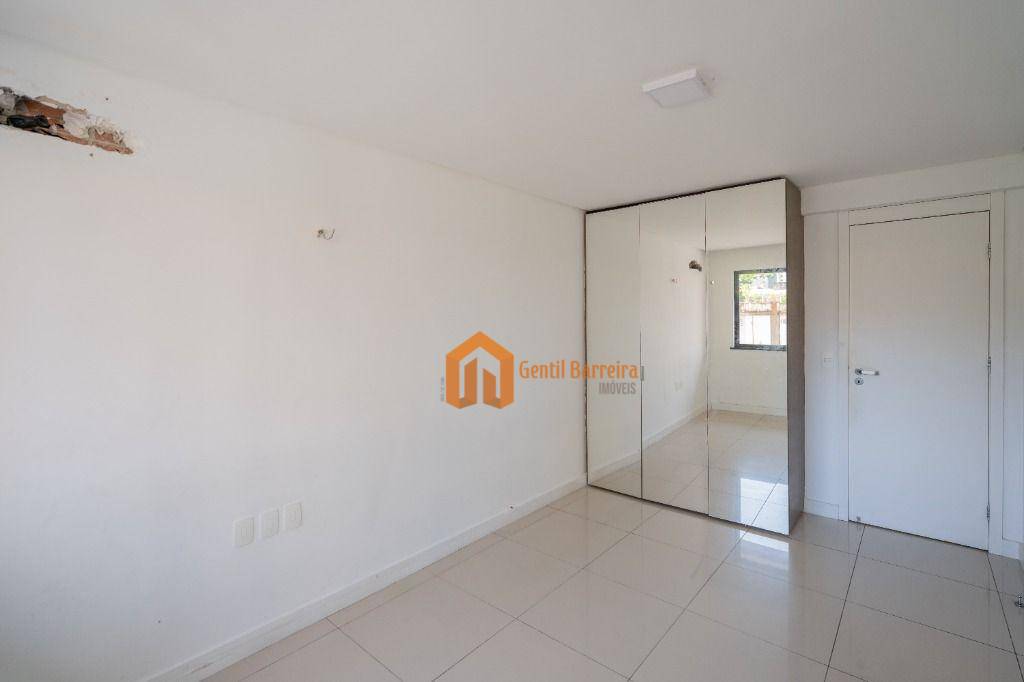 Apartamento à venda com 3 quartos, 210m² - Foto 9