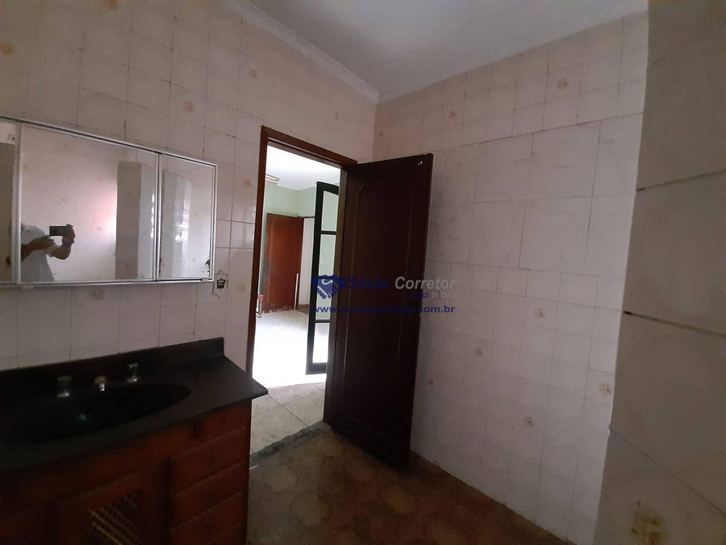 Sobrado à venda com 4 quartos, 335m² - Foto 28