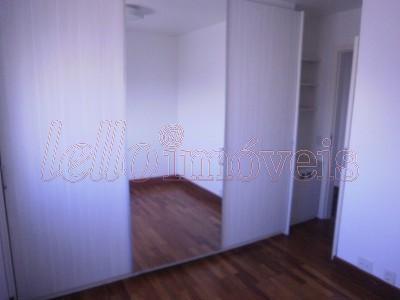 Apartamento para alugar com 3 quartos, 160m² - Foto 12