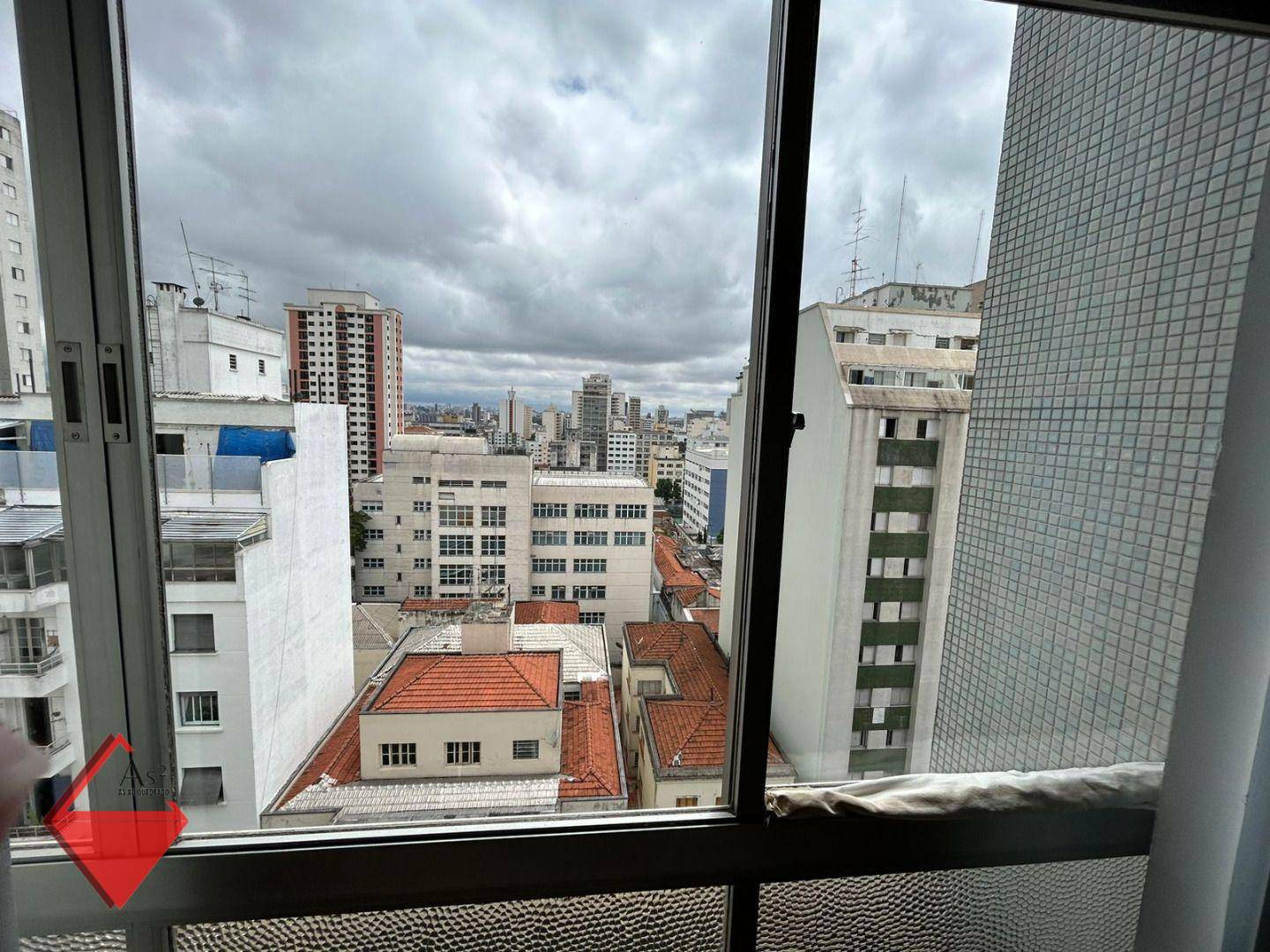 Apartamento à venda com 4 quartos, 203m² - Foto 10