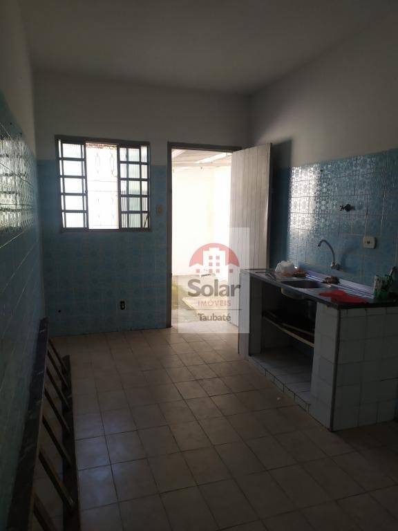 Casa à venda com 3 quartos, 112m² - Foto 2