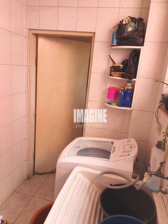 Sobrado à venda com 2 quartos, 80m² - Foto 3