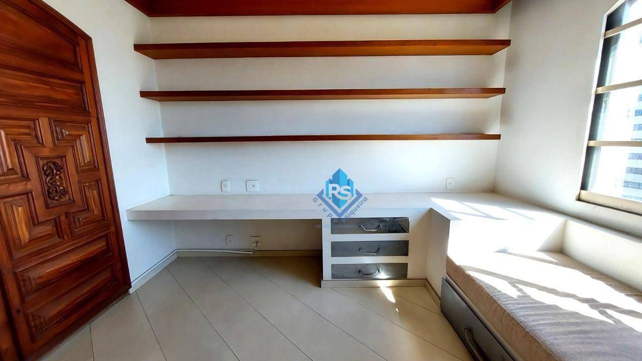 Apartamento à venda com 4 quartos, 250m² - Foto 33