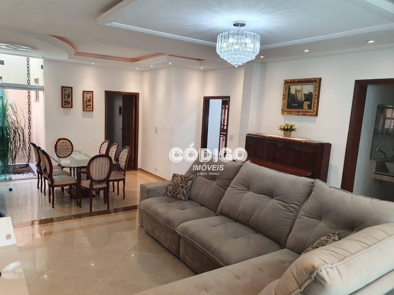 Casa à venda com 3 quartos, 200m² - Foto 2