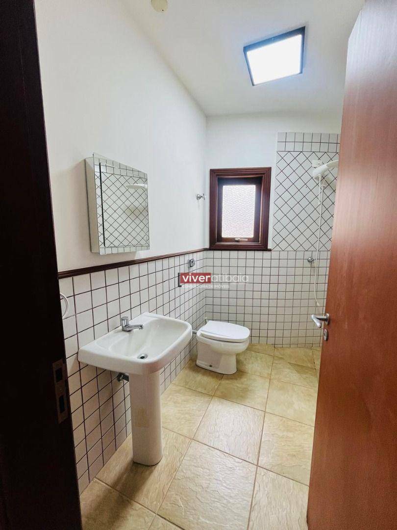 Casa de Condomínio para alugar com 3 quartos, 290m² - Foto 13