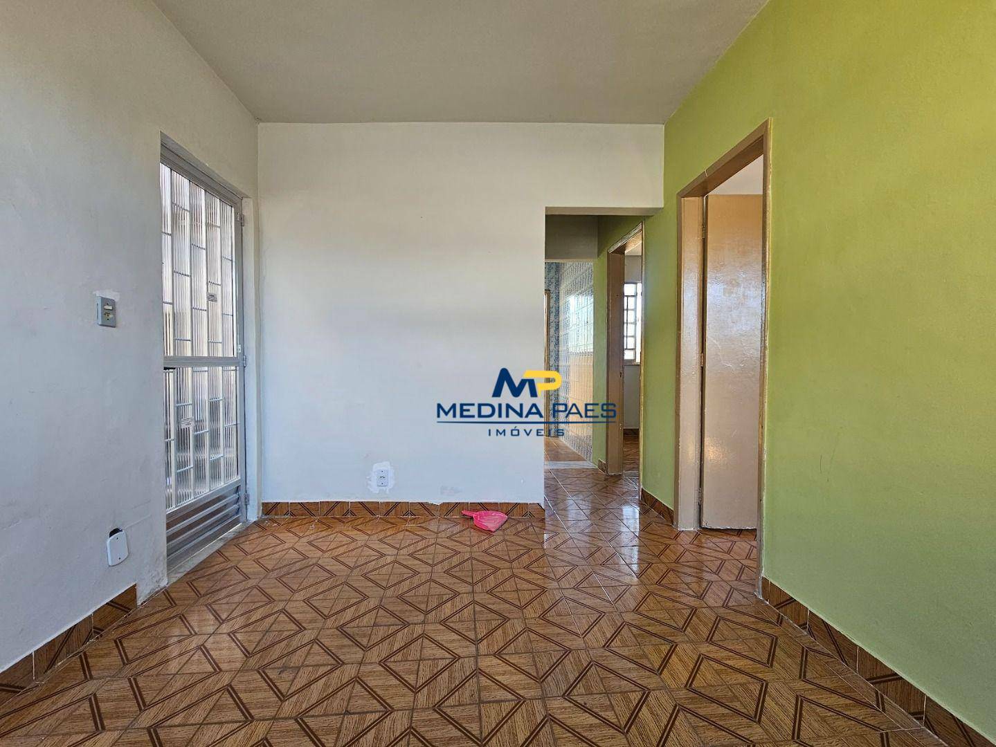 Apartamento à venda com 2 quartos, 60m² - Foto 1