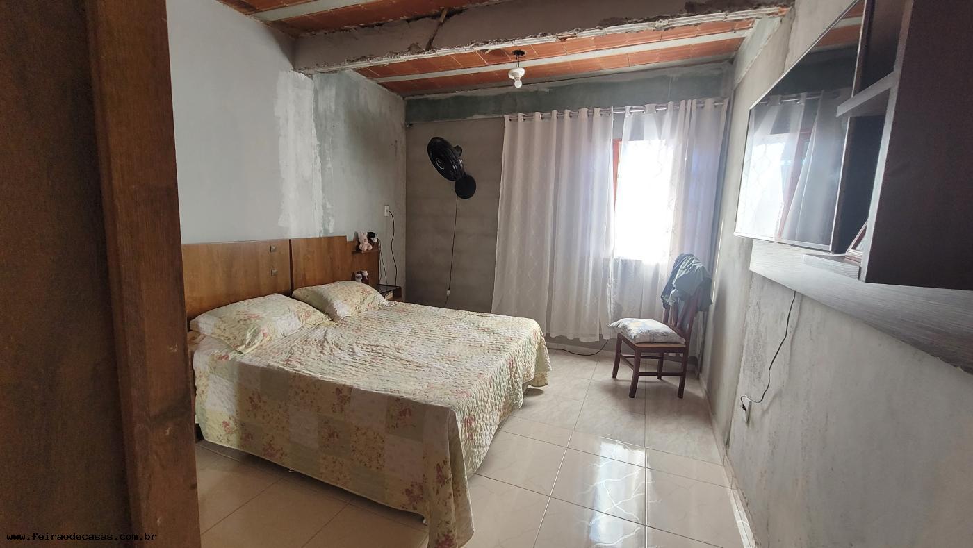 Casa à venda com 2 quartos, 100m² - Foto 13