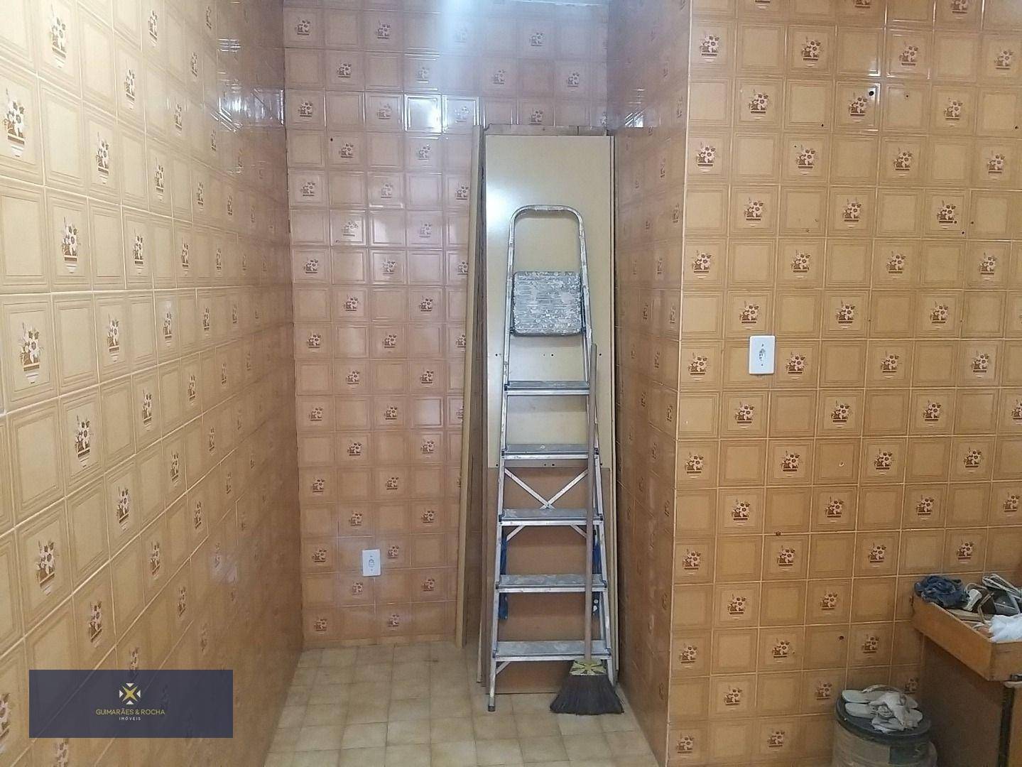 Apartamento à venda com 2 quartos, 60m² - Foto 21