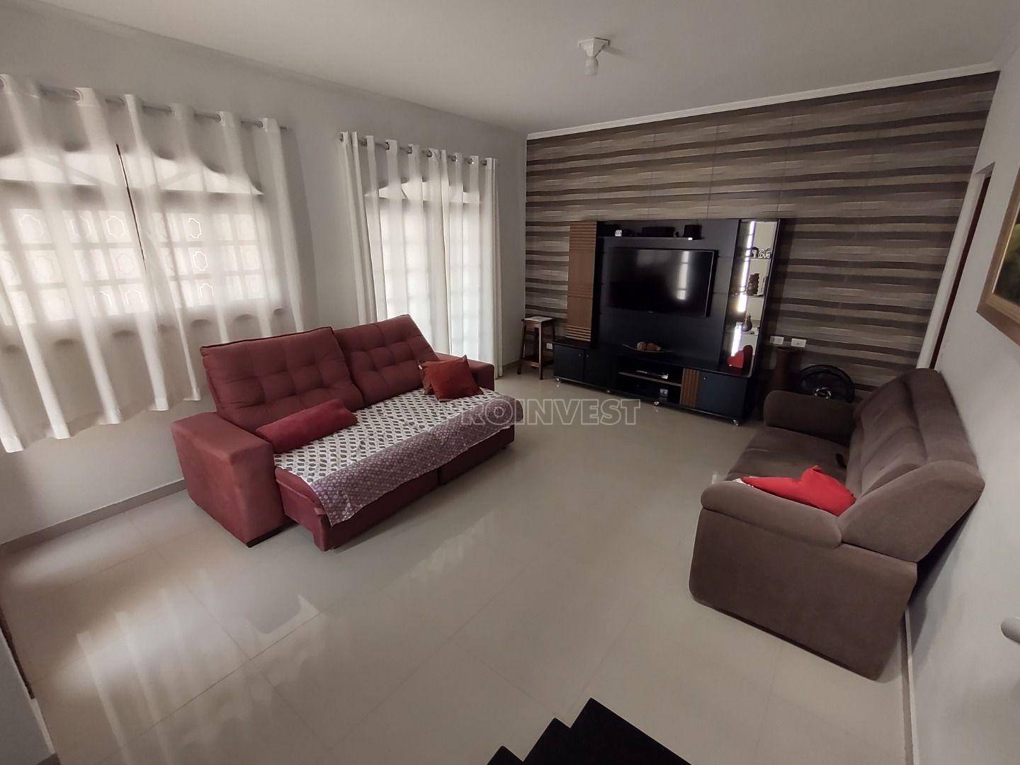 Casa à venda com 4 quartos, 320m² - Foto 4