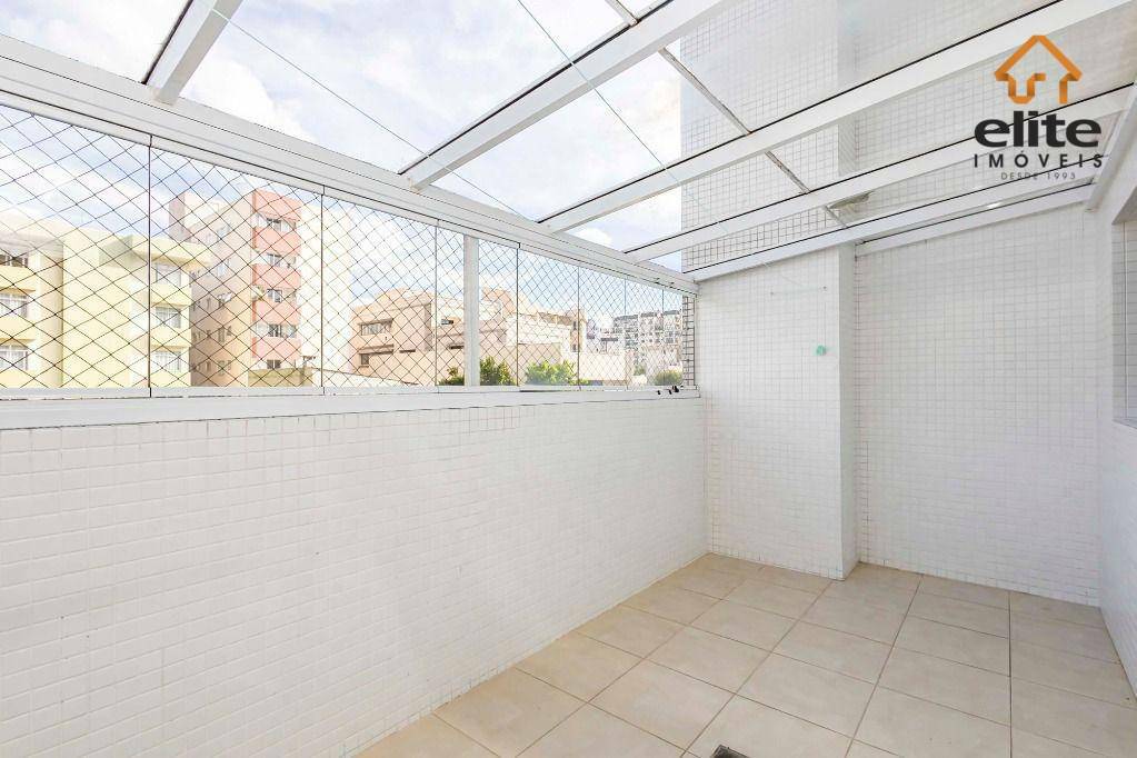 Apartamento para alugar com 3 quartos, 151m² - Foto 37
