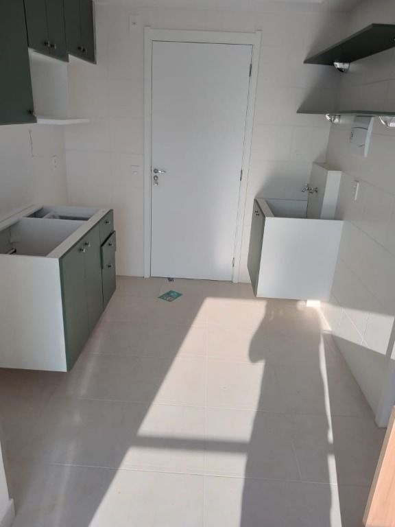 Apartamento à venda e aluguel com 1 quarto, 28m² - Foto 2