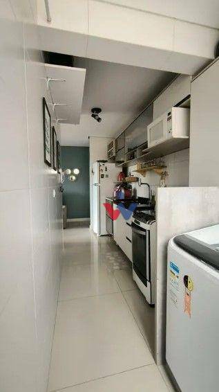 Apartamento à venda com 2 quartos, 64m² - Foto 6