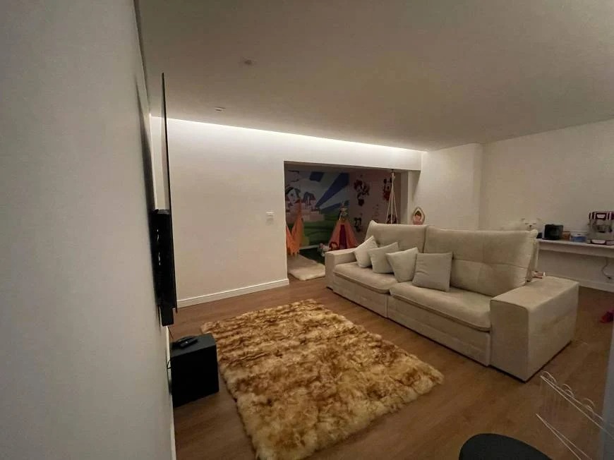 Apartamento à venda com 3 quartos, 234m² - Foto 7