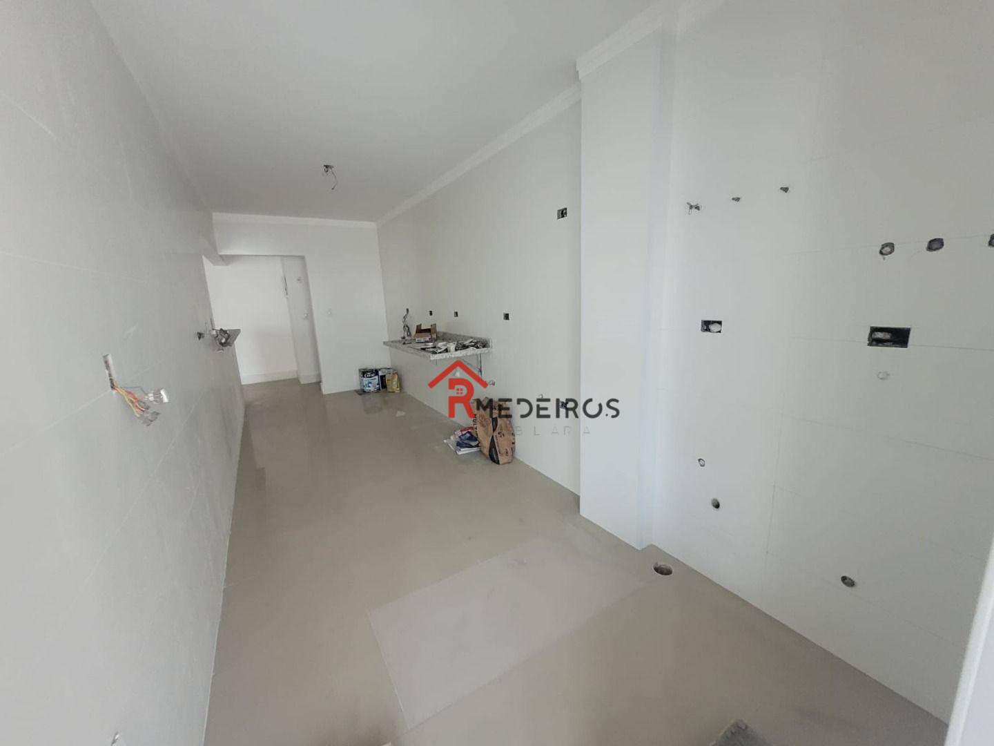 Apartamento à venda com 3 quartos, 123m² - Foto 9