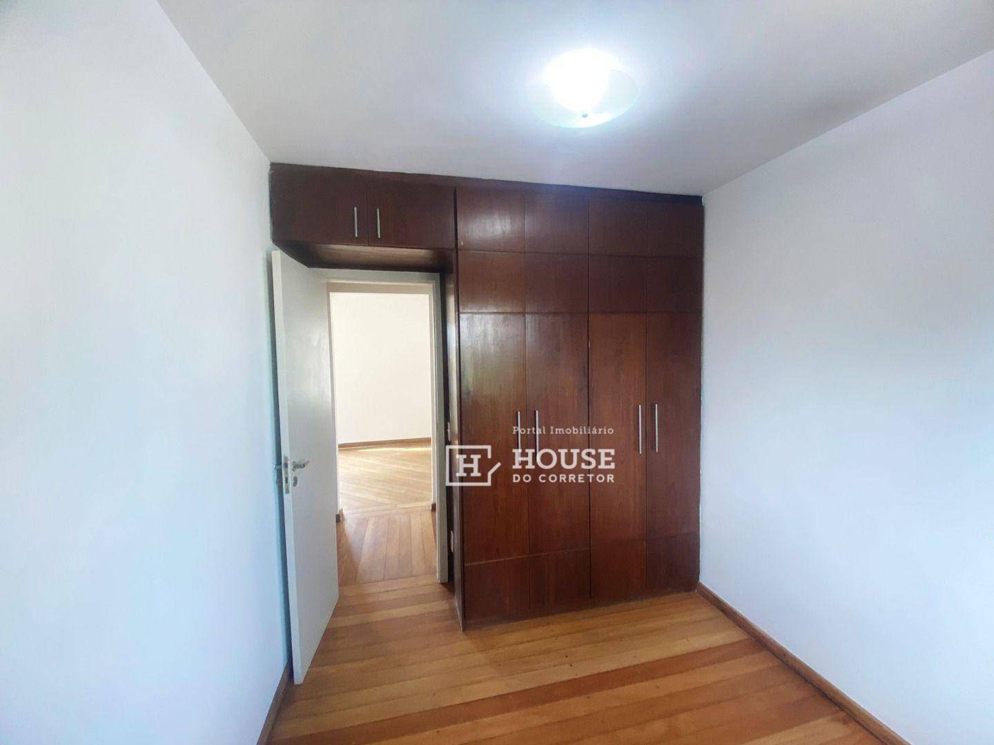 Apartamento à venda com 3 quartos, 86m² - Foto 4