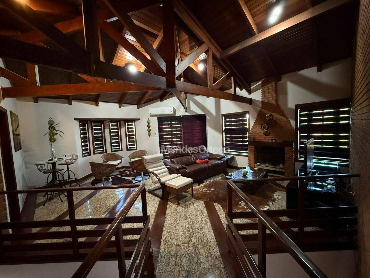 Casa de Condomínio à venda com 3 quartos, 300m² - Foto 12