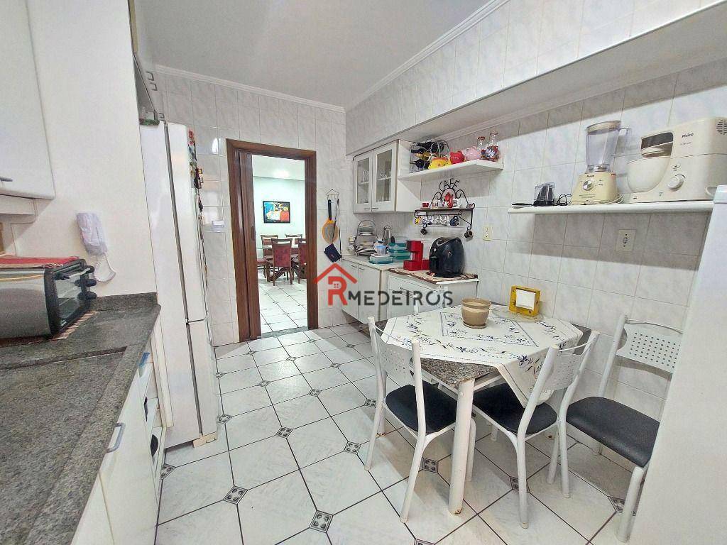 Apartamento à venda com 2 quartos, 115m² - Foto 12