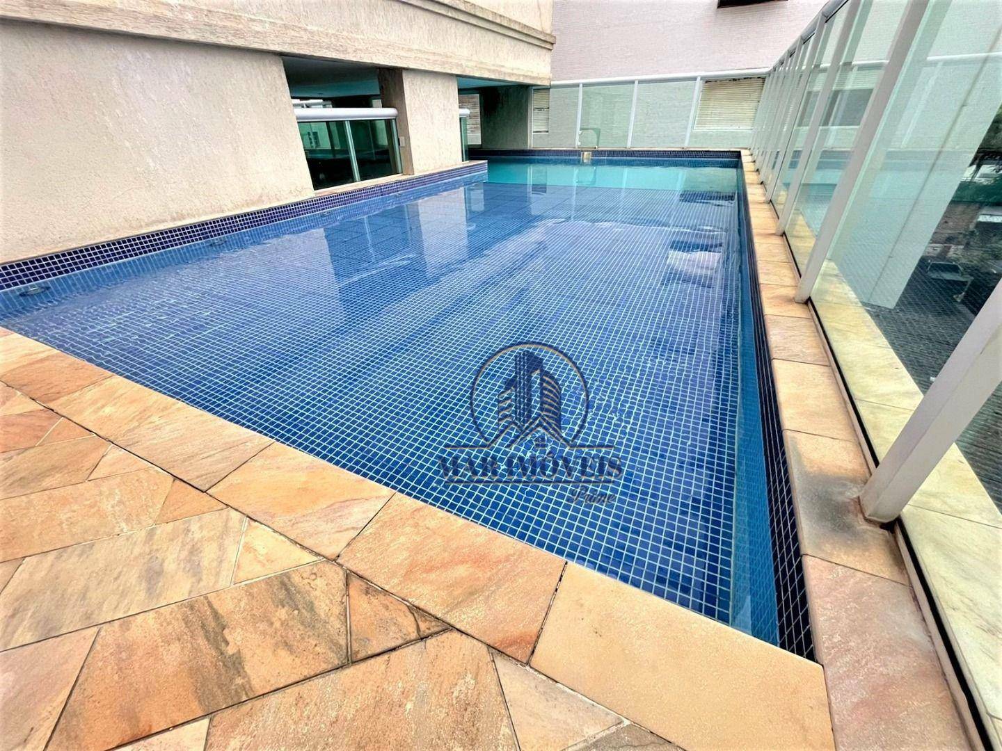 Apartamento à venda com 3 quartos, 140m² - Foto 25
