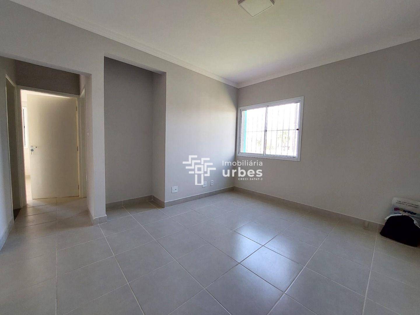 Apartamento para alugar com 2 quartos, 70m² - Foto 4