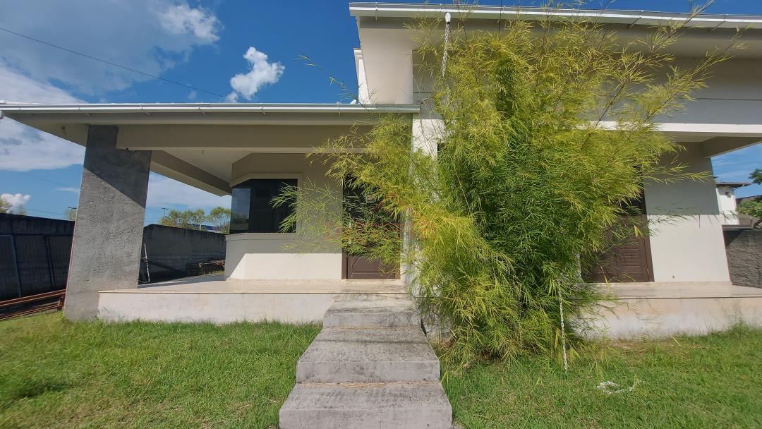 Casa à venda com 3 quartos, 464m² - Foto 3