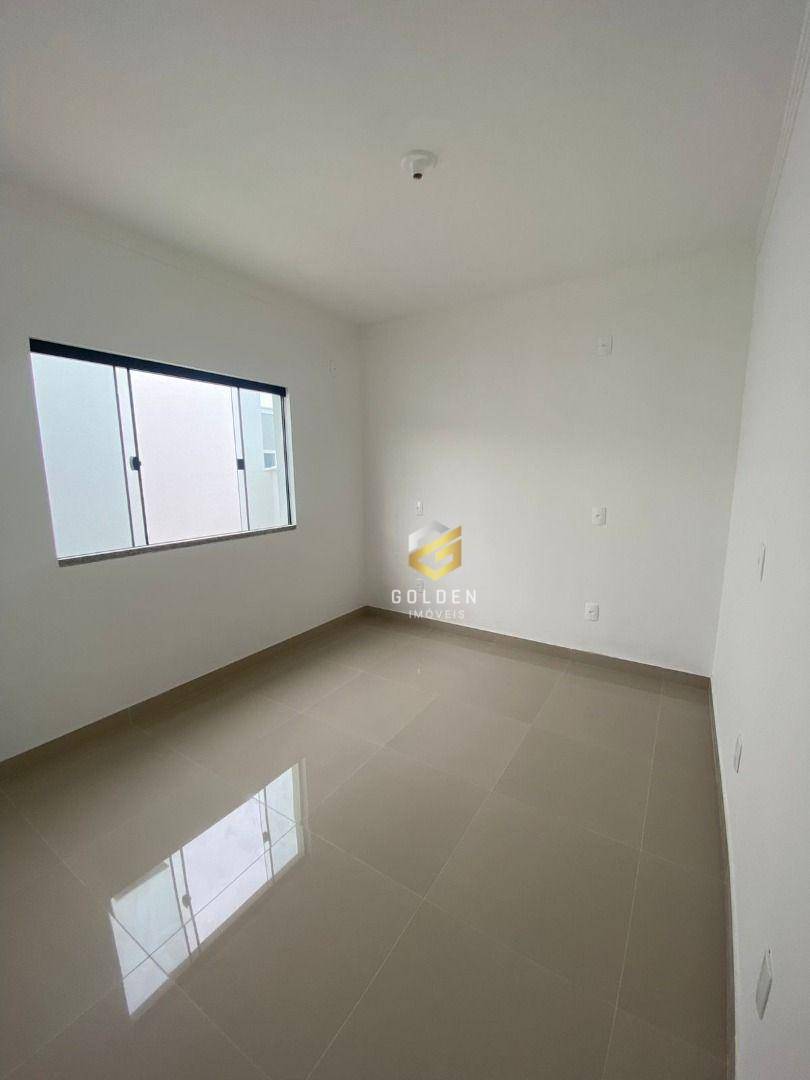 Casa à venda com 3 quartos, 103m² - Foto 10