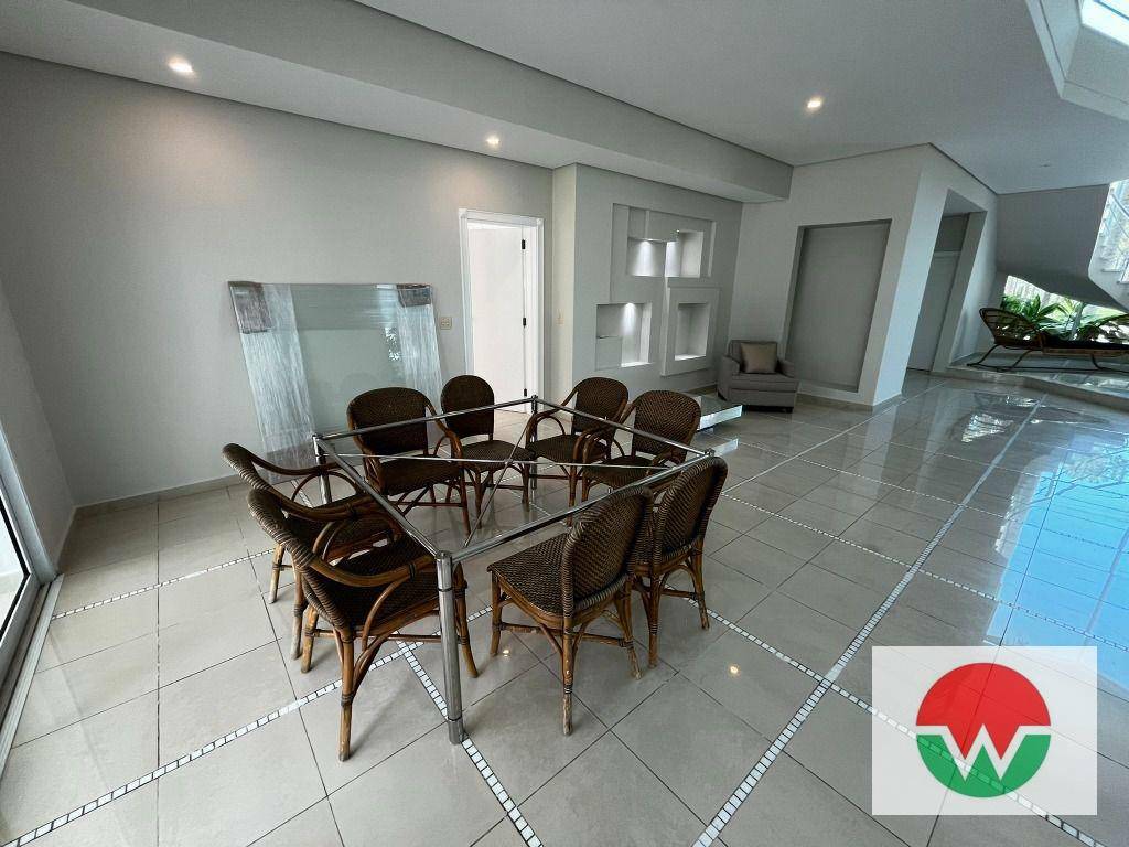 Casa de Condomínio para alugar com 6 quartos, 600m² - Foto 10