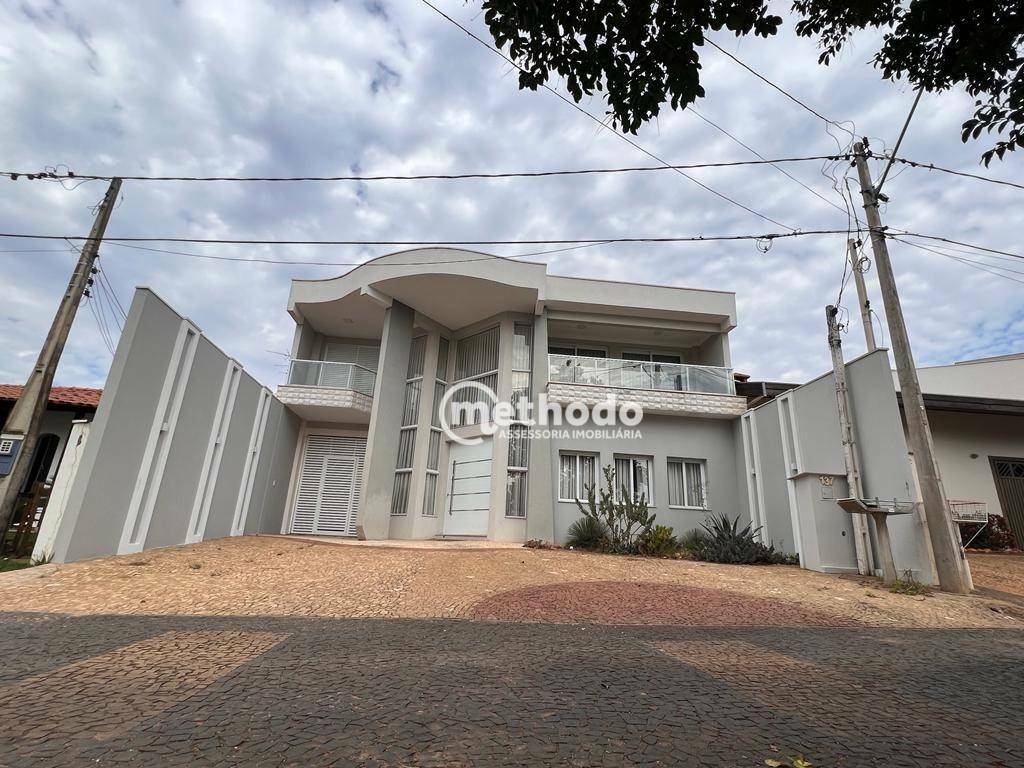 Casa de Condomínio à venda com 3 quartos, 193m² - Foto 1