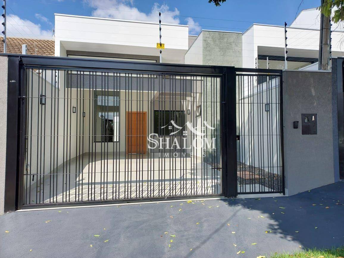 Casa à venda com 3 quartos, 100m² - Foto 1