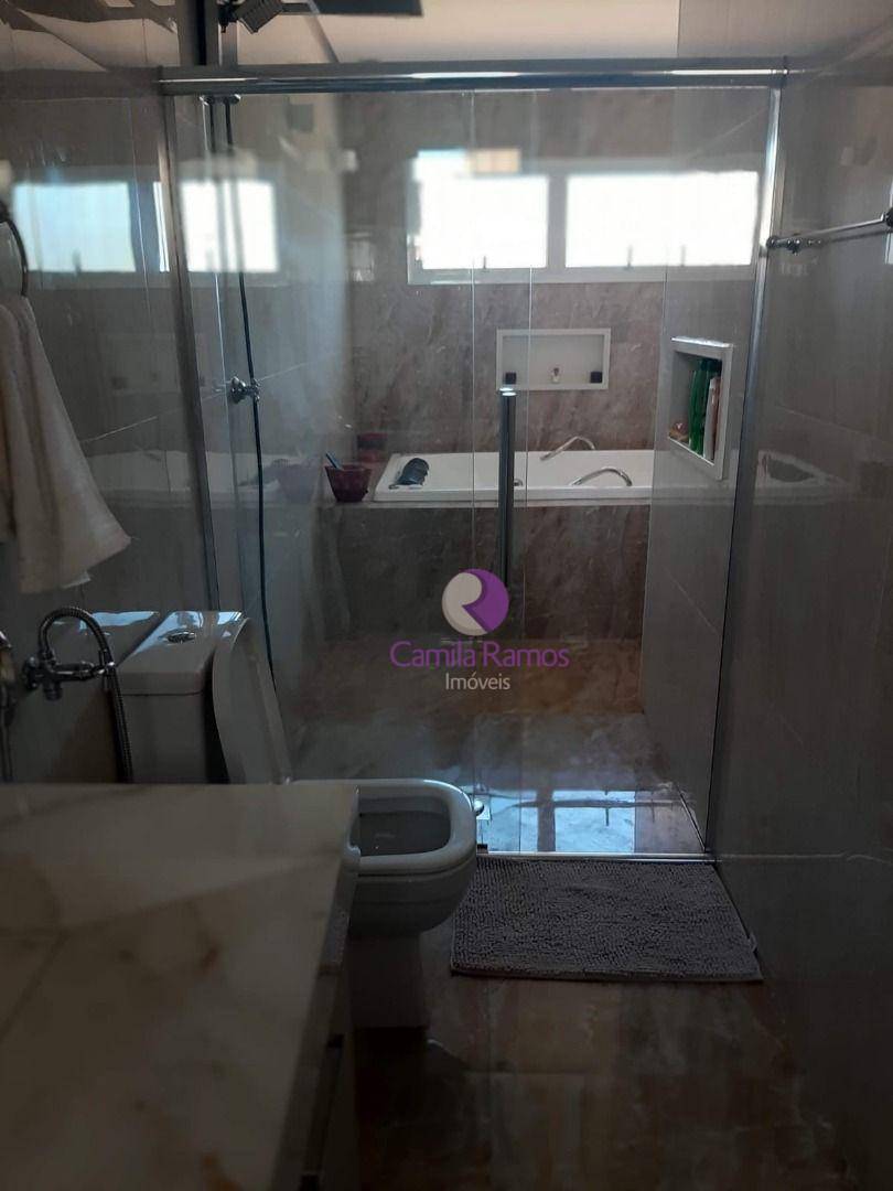 Sobrado à venda e aluguel com 3 quartos, 200m² - Foto 33