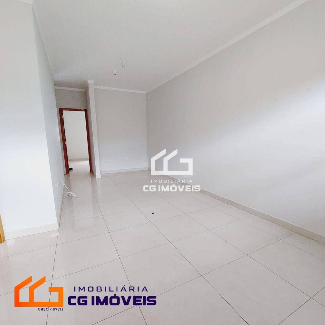 Casa à venda com 2 quartos, 84m² - Foto 4