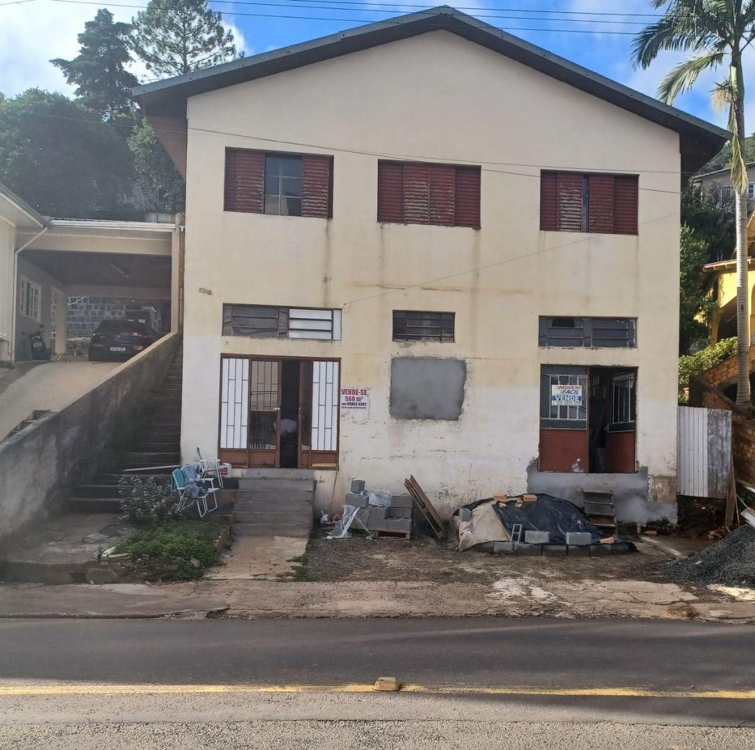 Casa à venda com 3 quartos, 200m² - Foto 2