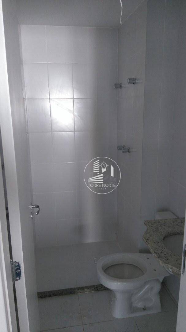 Apartamento à venda com 2 quartos, 141m² - Foto 14