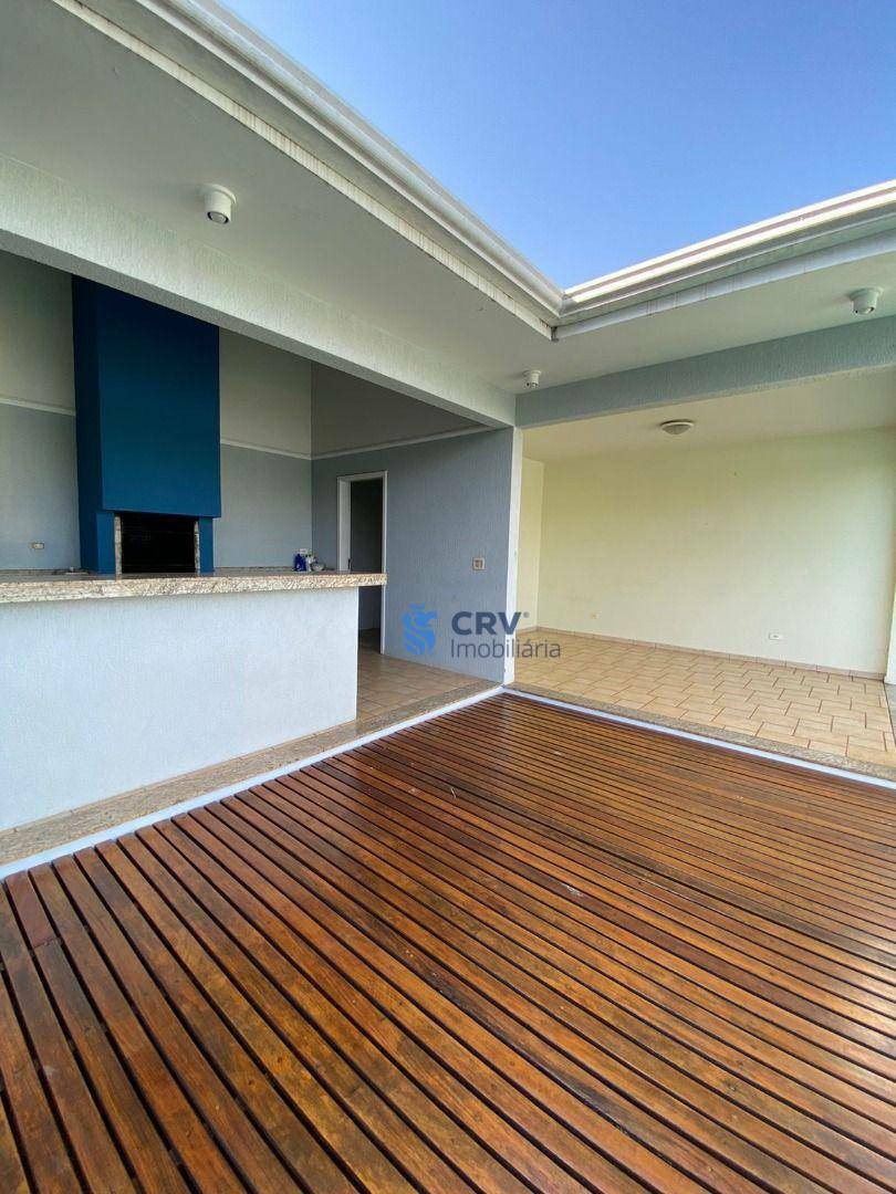 Casa para alugar com 4 quartos, 400m² - Foto 26