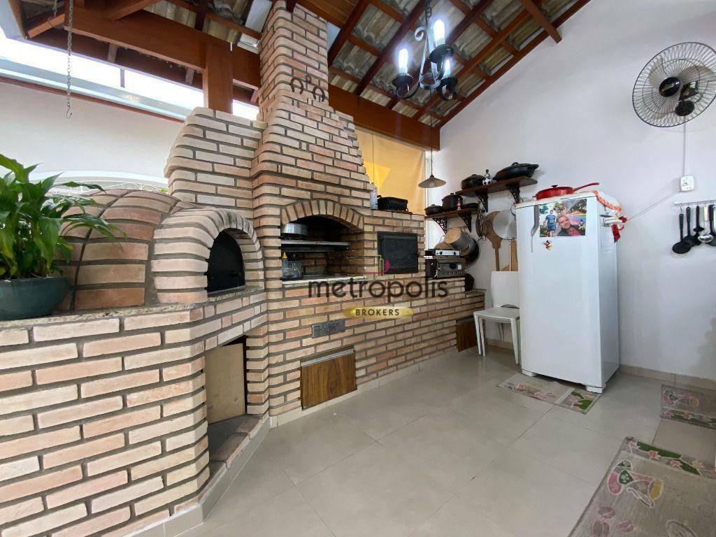 Casa à venda com 4 quartos, 300m² - Foto 78