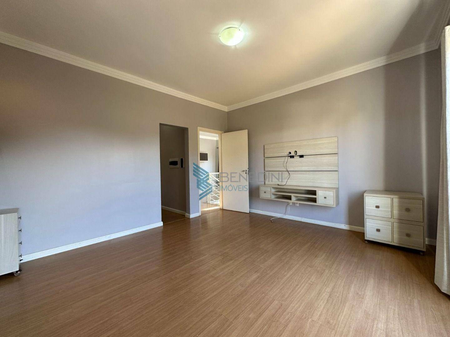 Sobrado à venda com 3 quartos, 245m² - Foto 7