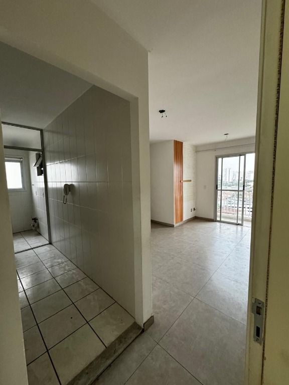 Apartamento à venda com 3 quartos, 63m² - Foto 20