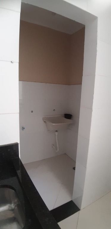 Apartamento à venda com 2 quartos, 58m² - Foto 12