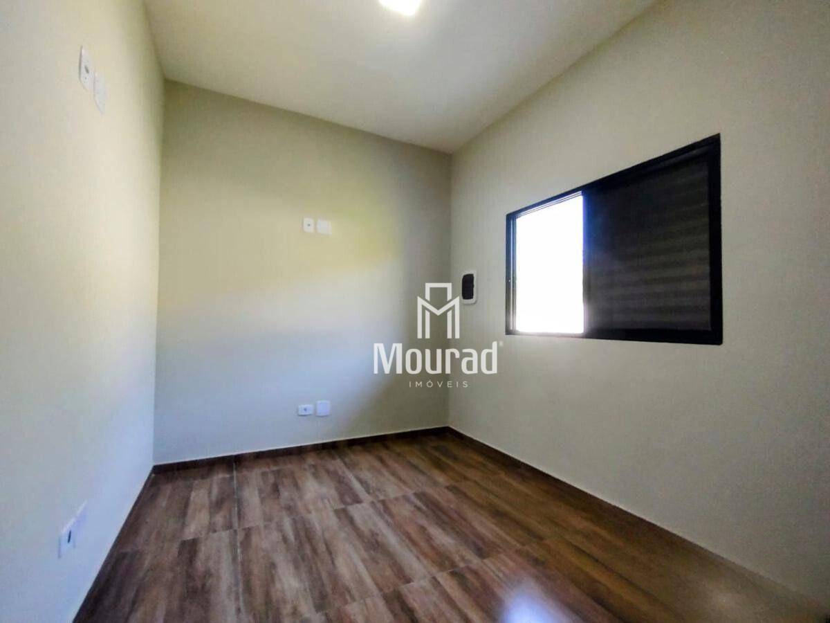 Casa à venda com 3 quartos, 96m² - Foto 7